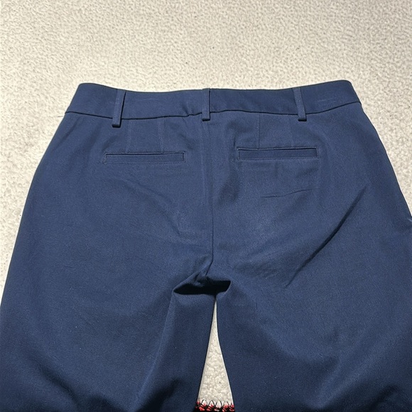 Crown & Ivy Ladies Cary Navy Bi Stretch Ankle Pants, EUC (Looks New), Size 6P - Picture 11 of 12